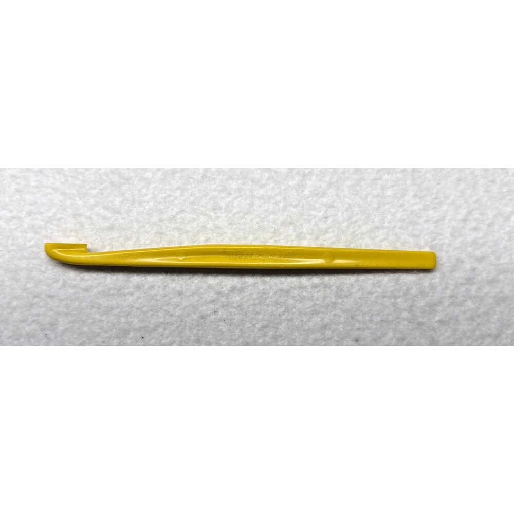 Tupperware Yellow Orange Citrus Peeler Vintage Kitchen Gadget Utensil Retro